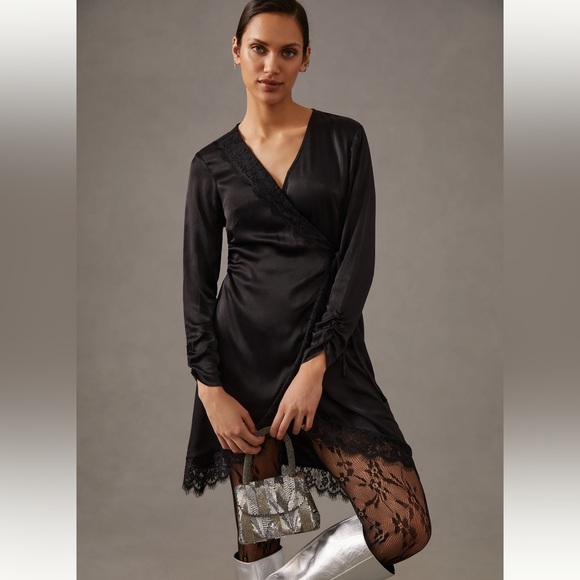 NWT Anthropologie Lace Trimmed Wrap Dress, Size Small - Picture 10 of 10